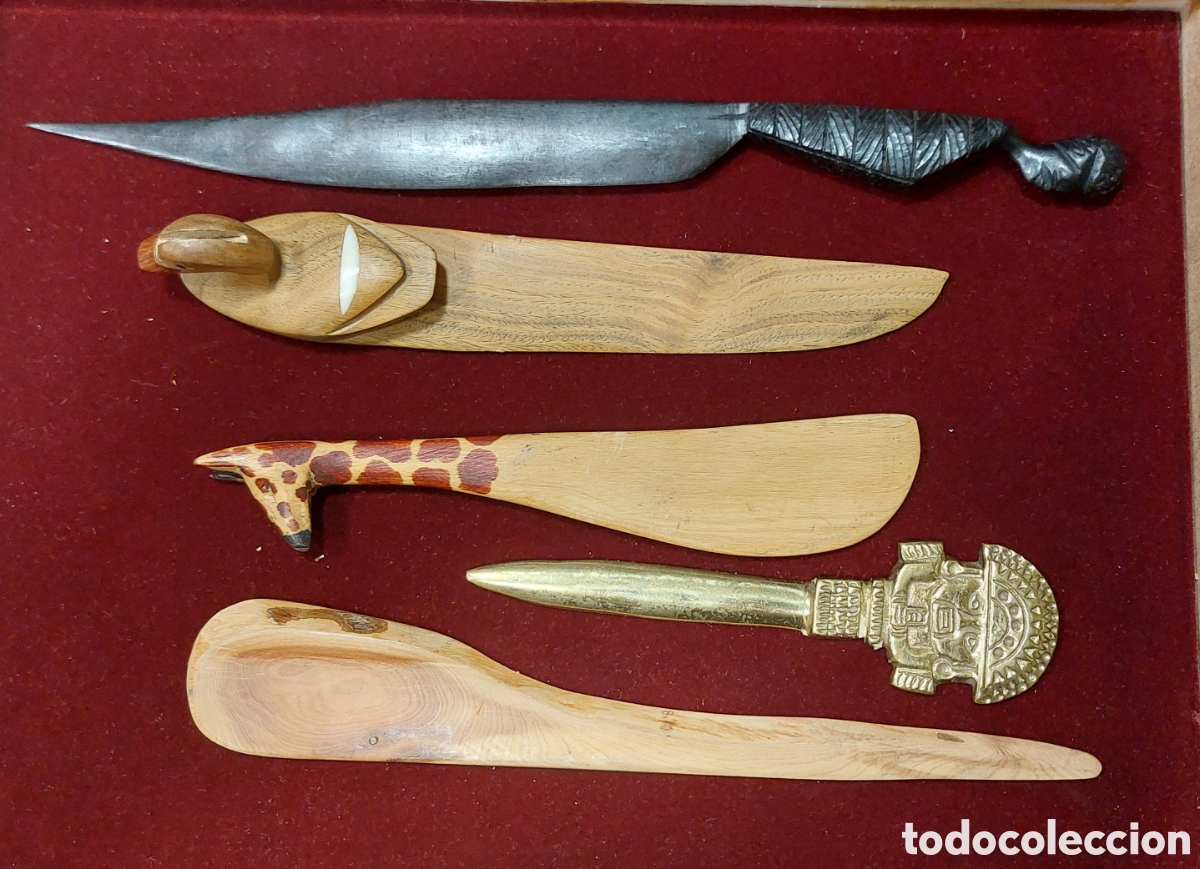 Coleccionismo: LOTE DE 5 ABRECARTAS DE MADERA Y BRONCE - Foto 1
