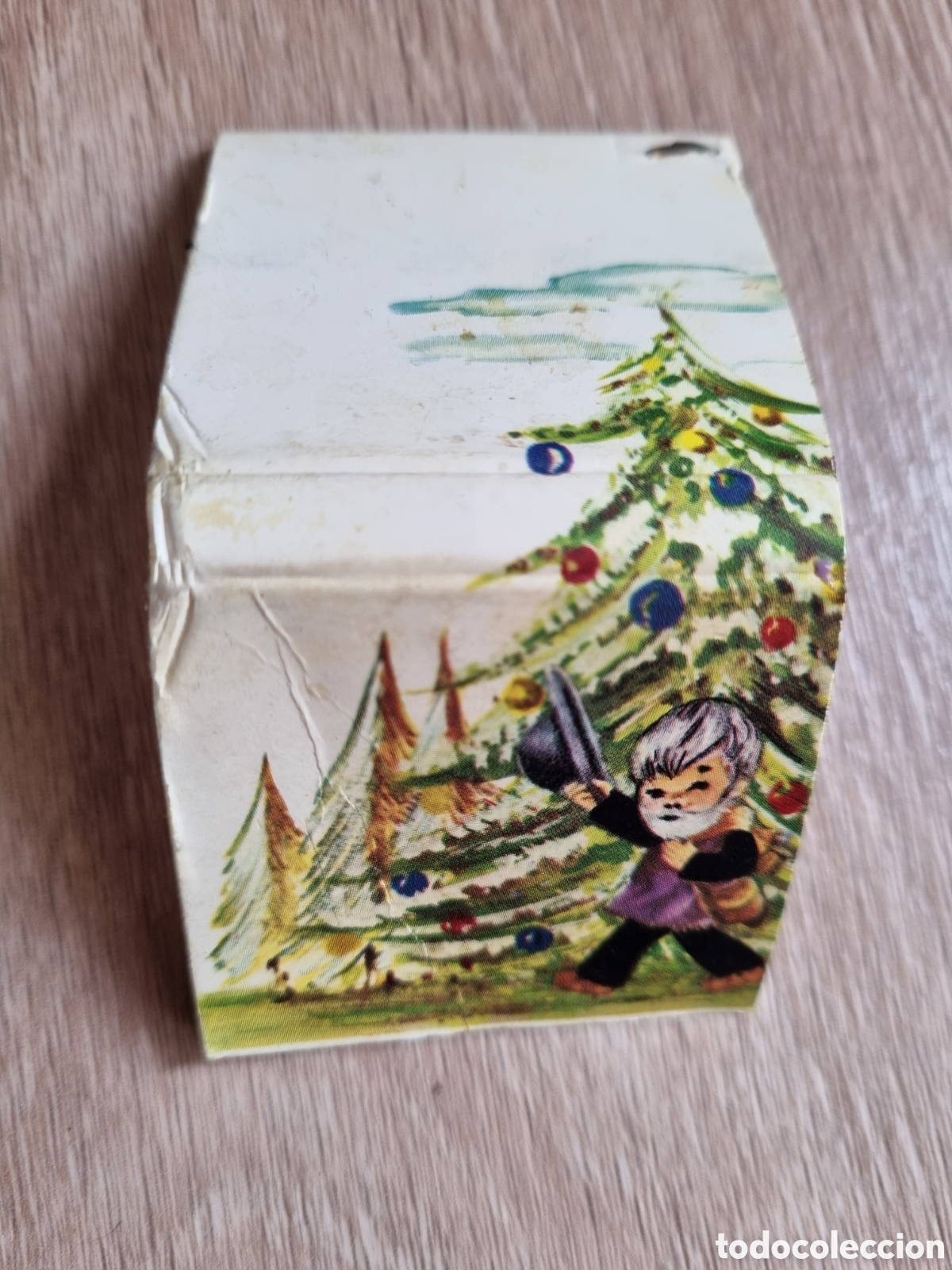 Coleccionismo: Antigua caja de cerillas. Navidad. Dibujo navide&ntilde;o. Muy curiosa.