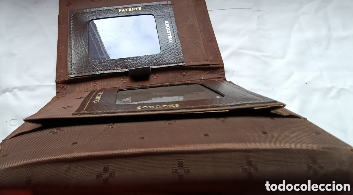 Coleccionismo: Cartera para documentaci&oacute;n del autom&oacute;vil - Foto 4