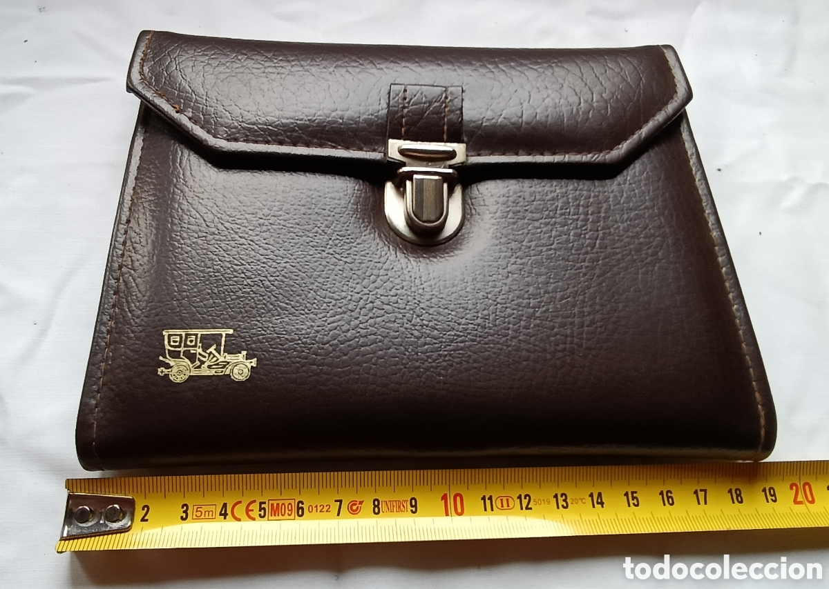 Coleccionismo: Cartera para documentaci&oacute;n del autom&oacute;vil - Foto 6