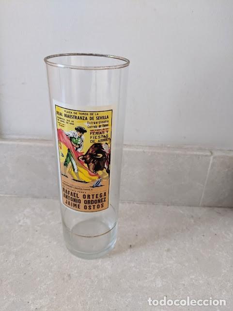 Coleccionismo: ANTIGUO VASO TEMA TAUROMAQUIA