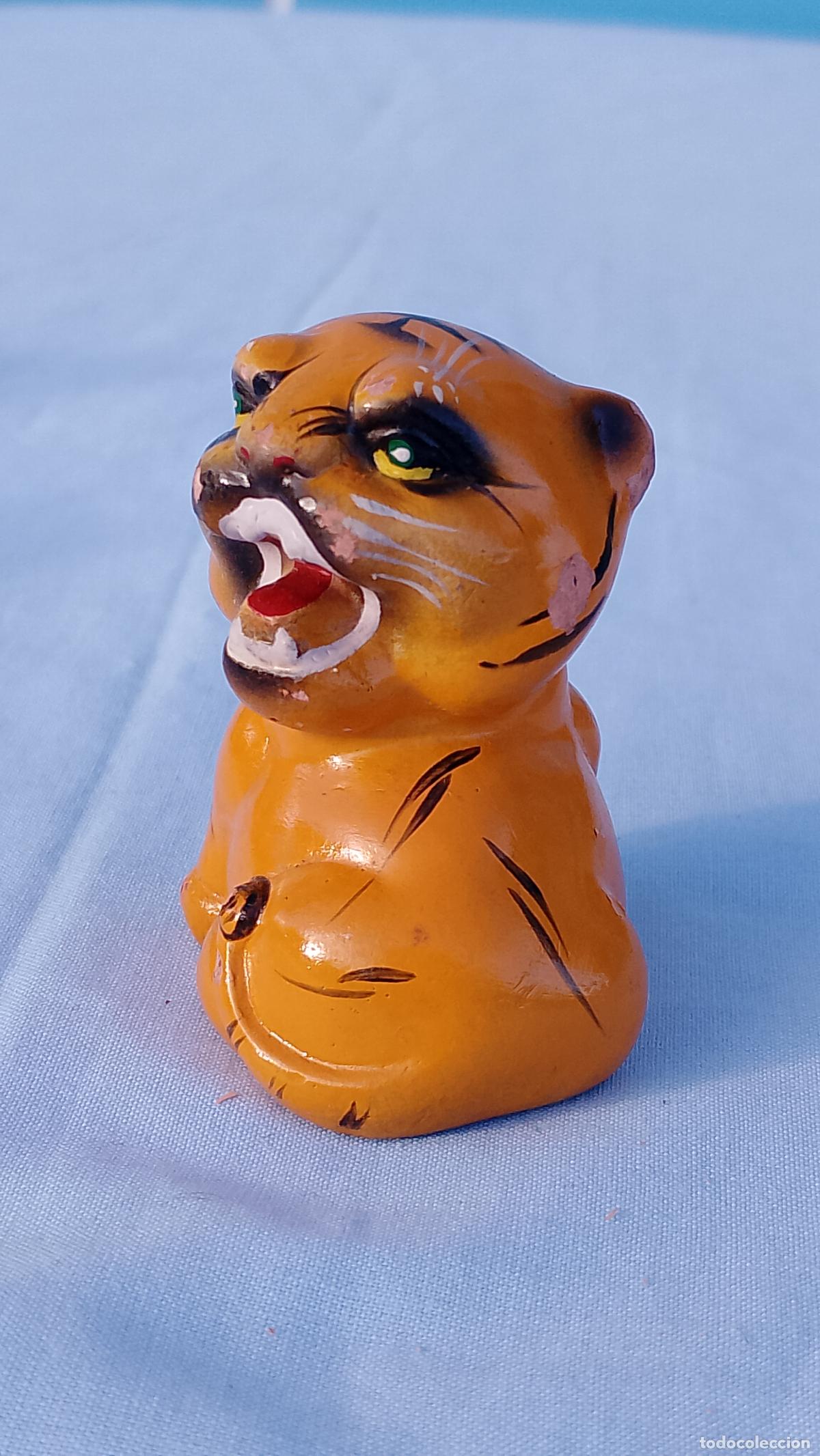 Coleccionismo: Antiguo sacapuntas de cer&aacute;mica Tigre