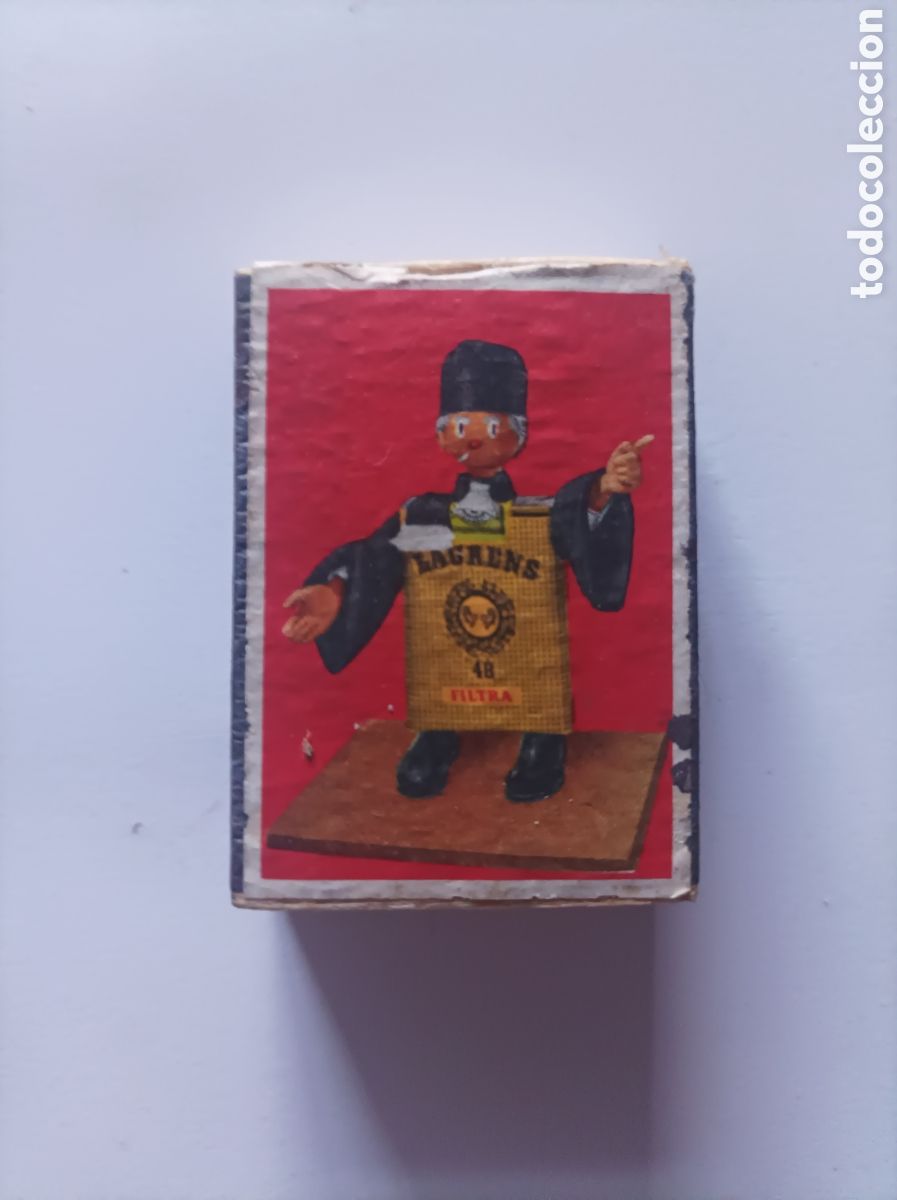 Collecting: LACHENS TABACO. CAJA DE CERILLAS DE MADERA.