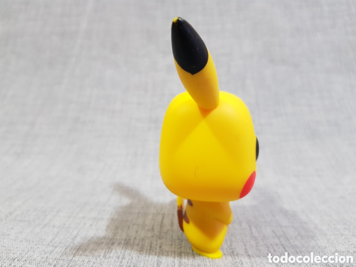 Coleccionismo: PIKACHU FUNKO POP 9 CMS - Foto 6