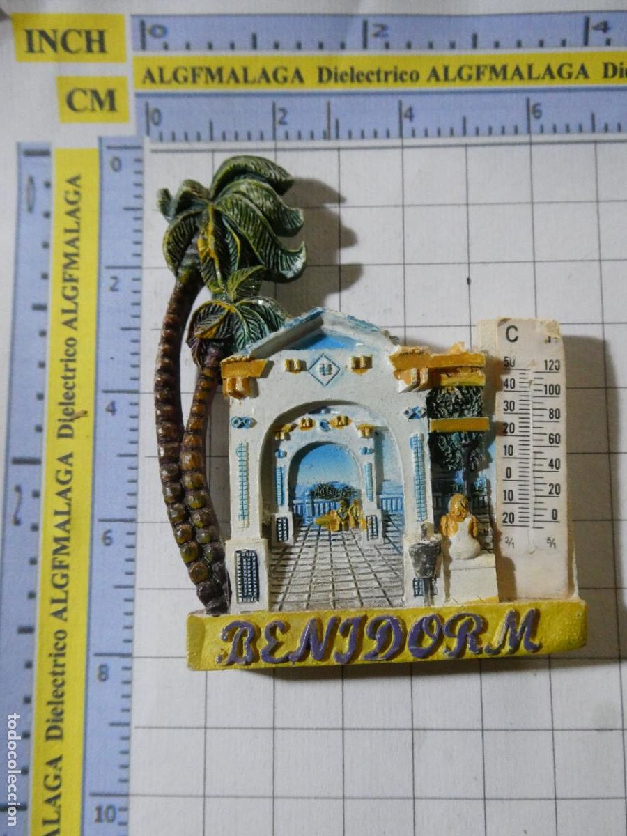 Collecting: IM&Aacute;N DE NEVERA. SOUVENIR RECUERDO TURISMO. BENIDORM ALICANTE