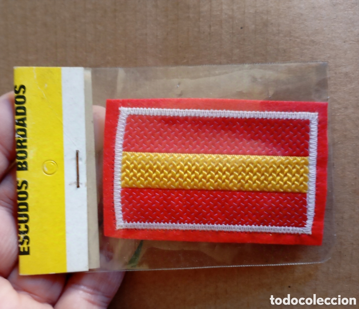 Coleccionismo: Lote de 2 escudos parches Espa&ntilde;a