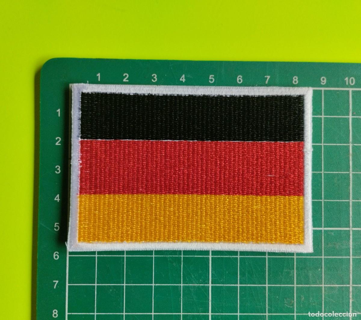 Coleccionismo: PARCHE BORDADO - TERMO ADHESIVO - BANDERA DE ALEMANIA