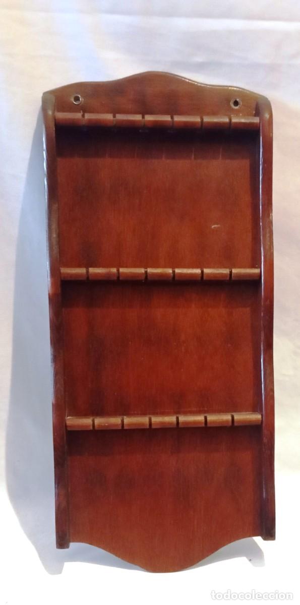 Coleccionismo: Mueble de madera para cucharas - Foto 1