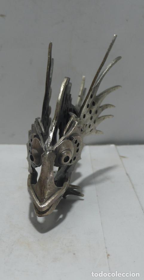 Coleccionismo: peque&ntilde;o pez en metal - Foto 3