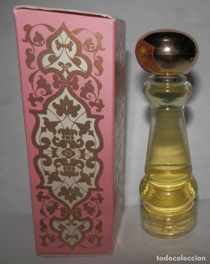 Coleccionismo: FRASCO VINTAGE DE PERFUME DE LA AVON - Foto 2