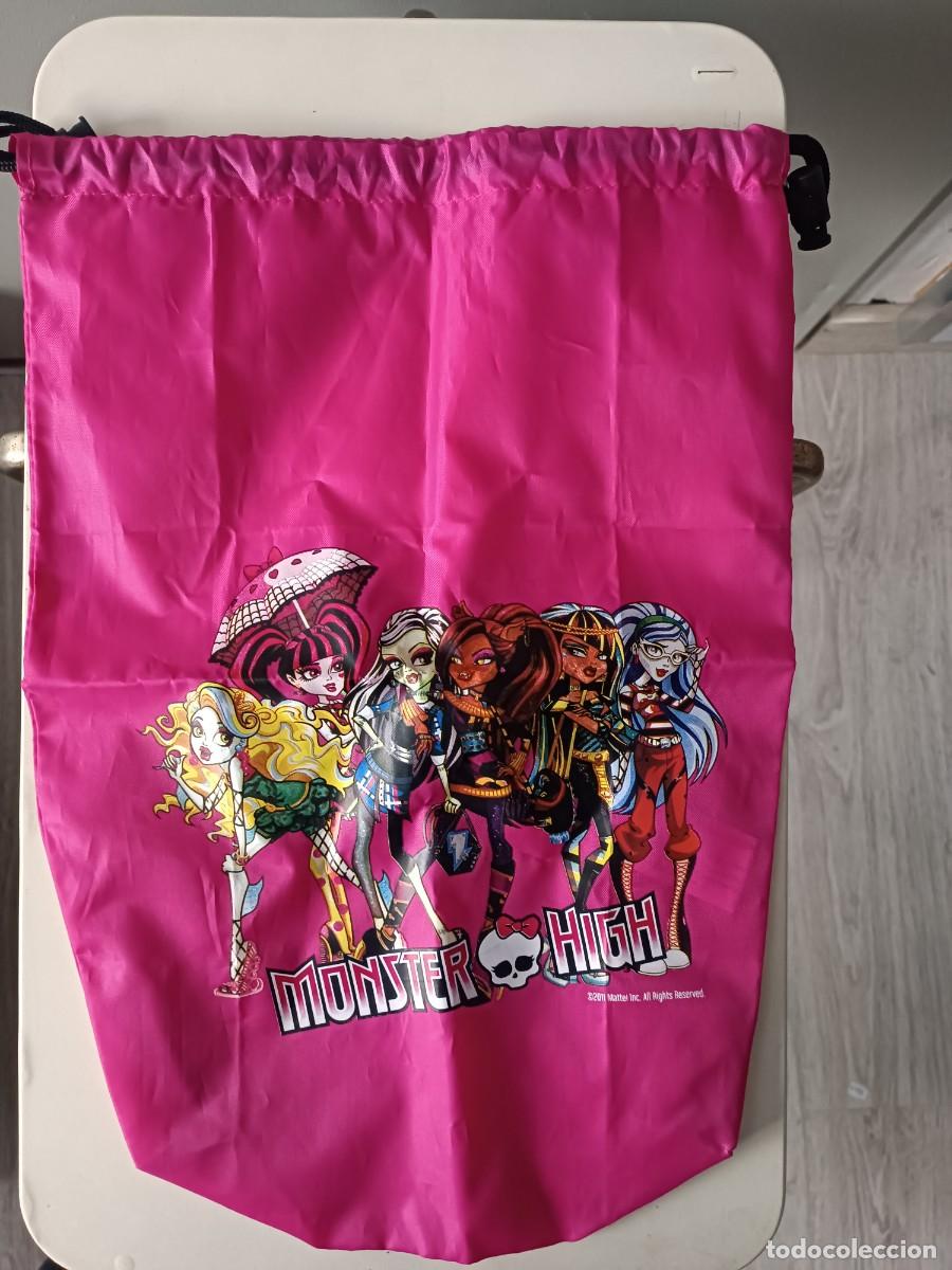 Coleccionismo: Bolsa para ropa Monster High - Foto 1