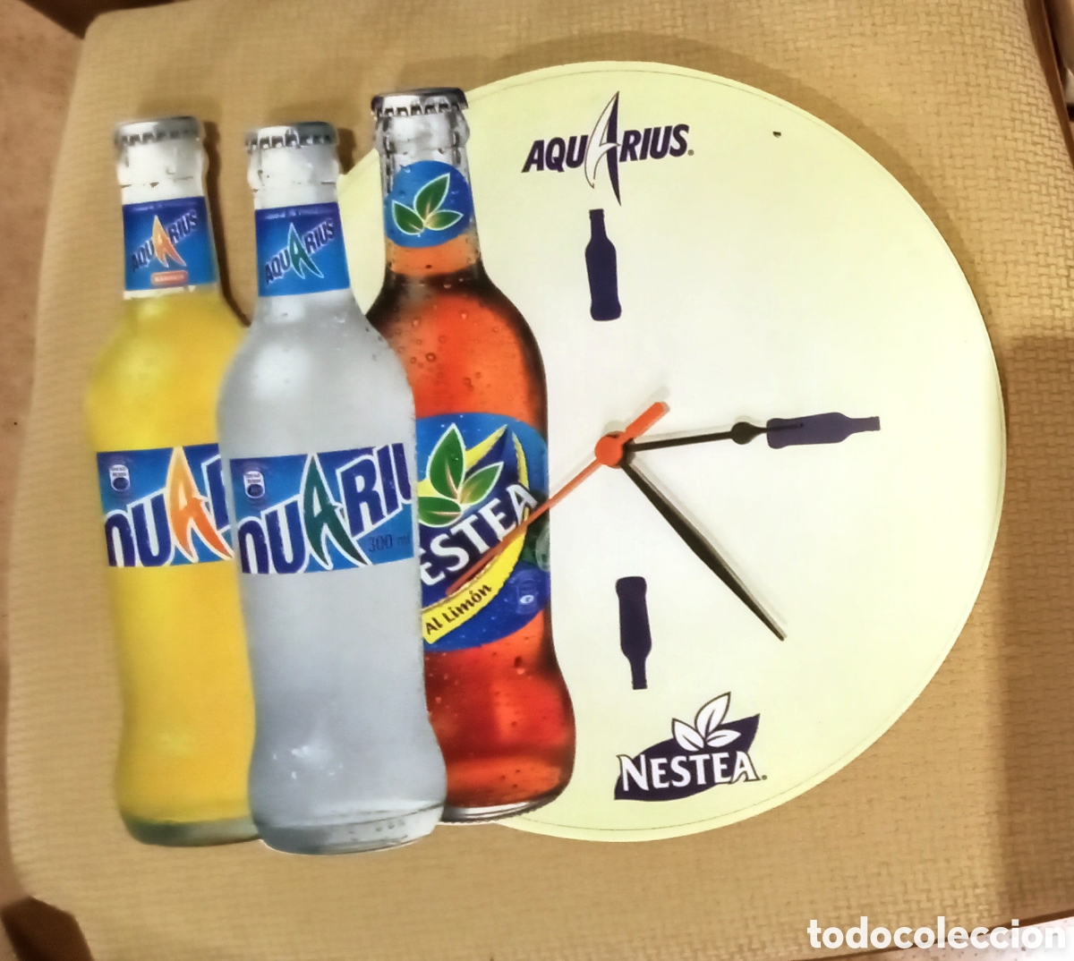 Coleccionismo: Reloj de pared Aquarius Nestea - Foto 4