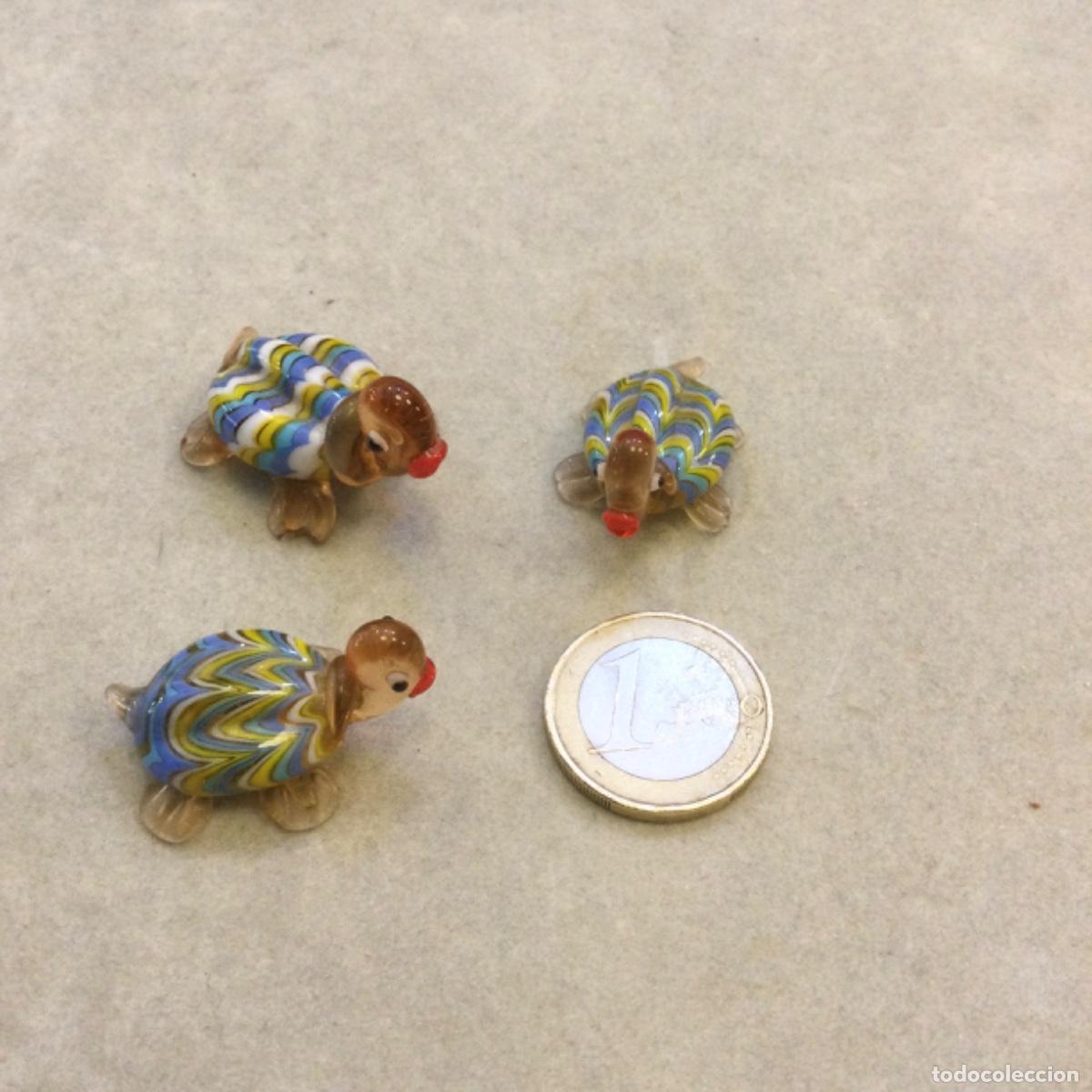 Coleccionismo: Familia de tortugas en vidrio de Murano. NUEVA