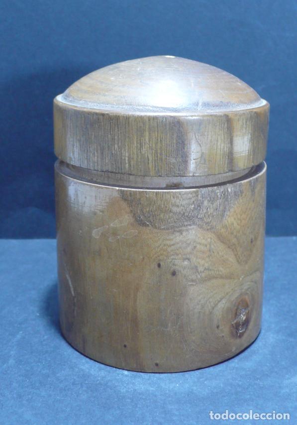 Coleccionismo: ESTUCHE DE MADERA REDONDO - Foto 1