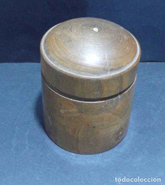 Coleccionismo: ESTUCHE DE MADERA REDONDO - Foto 2