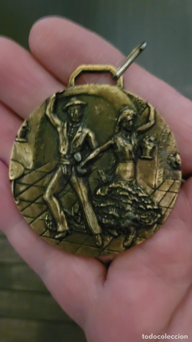 Coleccionismo: MEDALLA LO QUE REPRESENTA ESPA&Ntilde;A. EL PARA&Iacute;SO - Foto 1