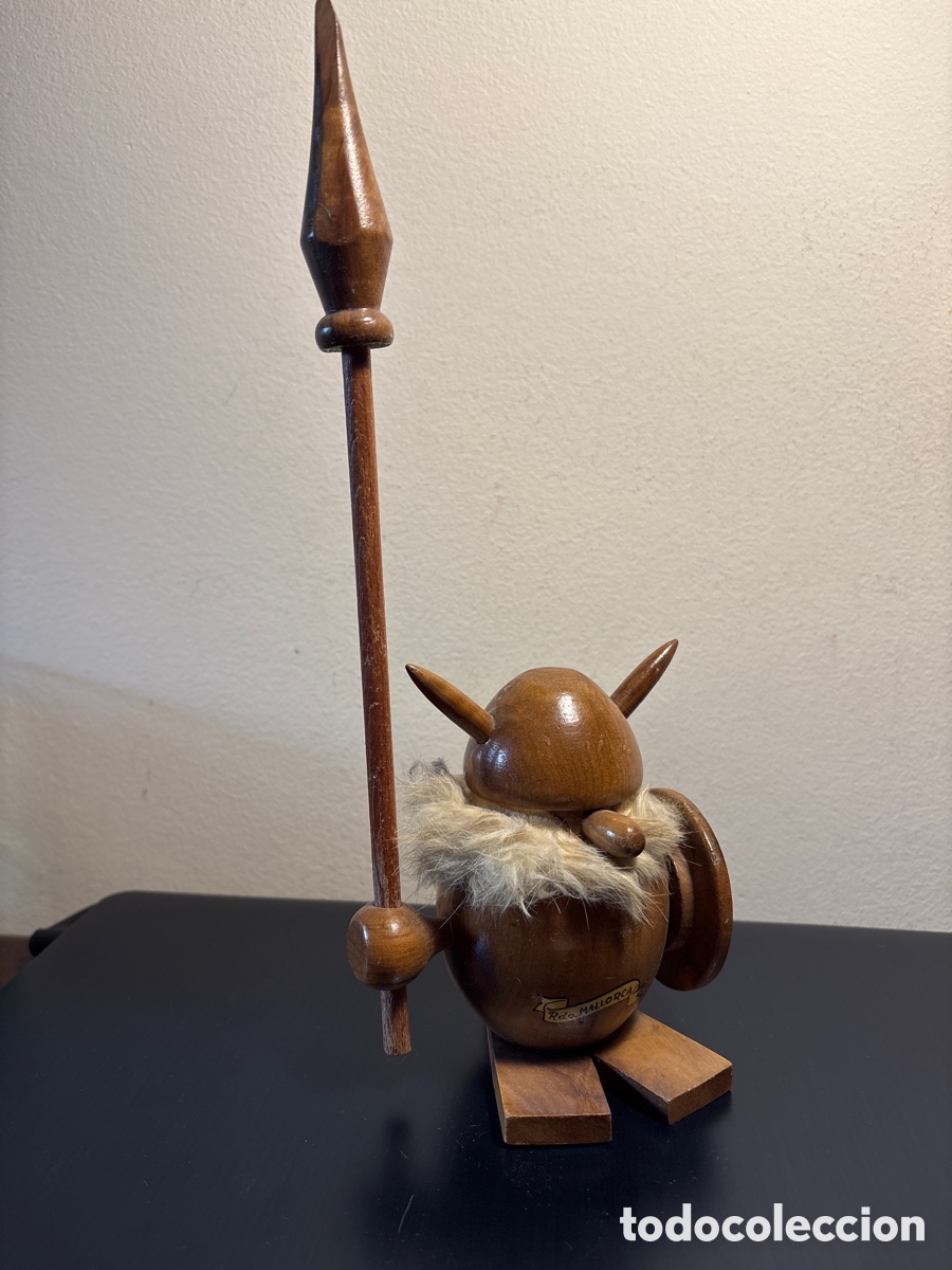 Coleccionismo: MU&Ntilde;ECO VIKINGO DE MADERA DE OLIVO OLIV ART ( RECUERDO DE MALLORCA)