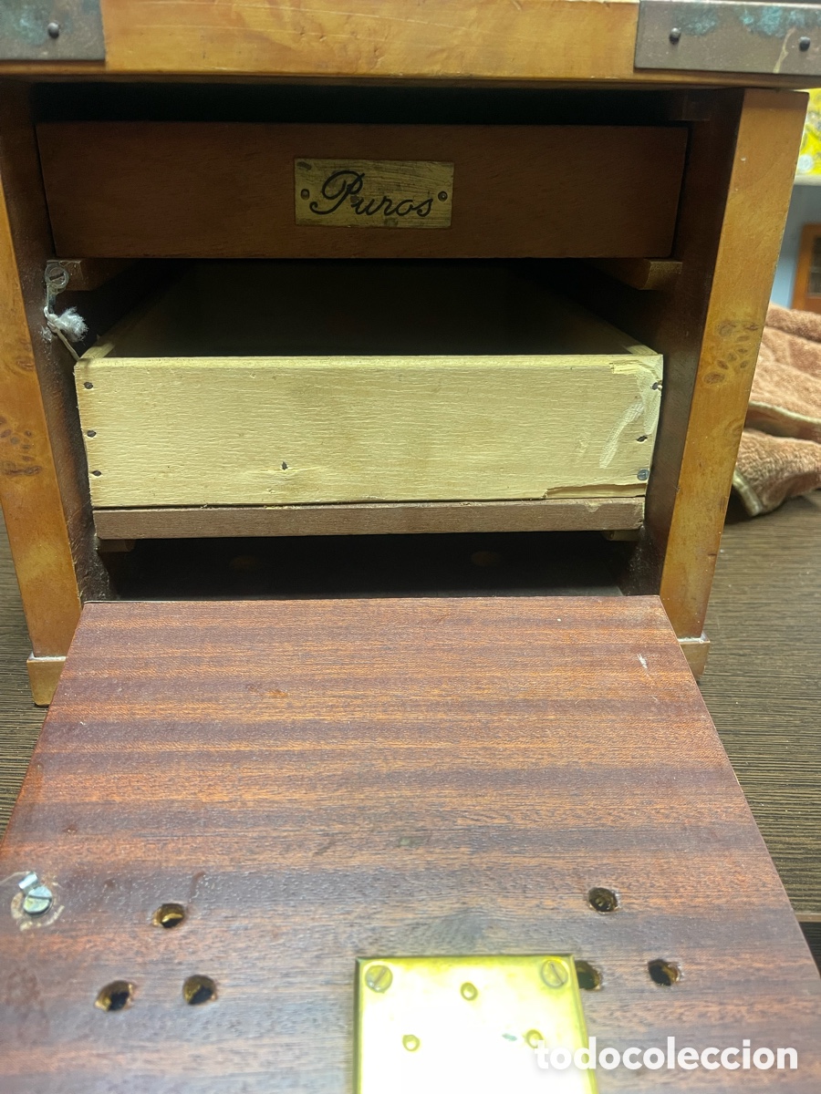 Coleccionismo: Caja humidificadora de puros - Foto 4