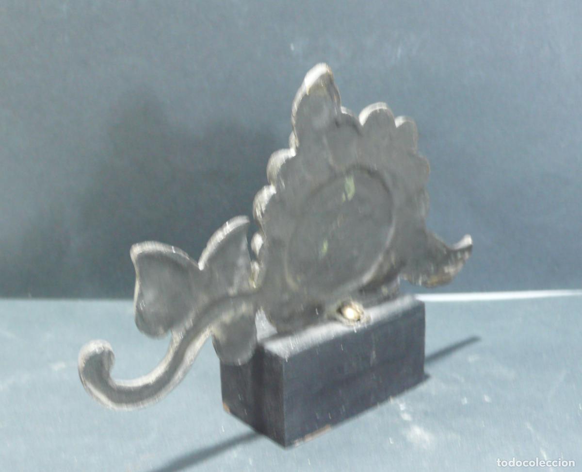 Coleccionismo: PEQUE&Ntilde;A FLOR DE METAL - Foto 2