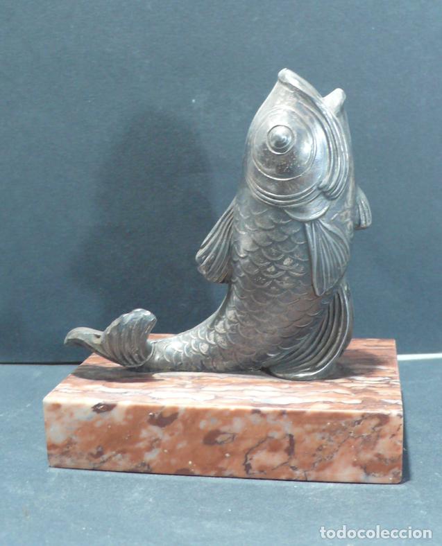 Coleccionismo: PEQUE&Ntilde;O PEZ EN METAL - Foto 1
