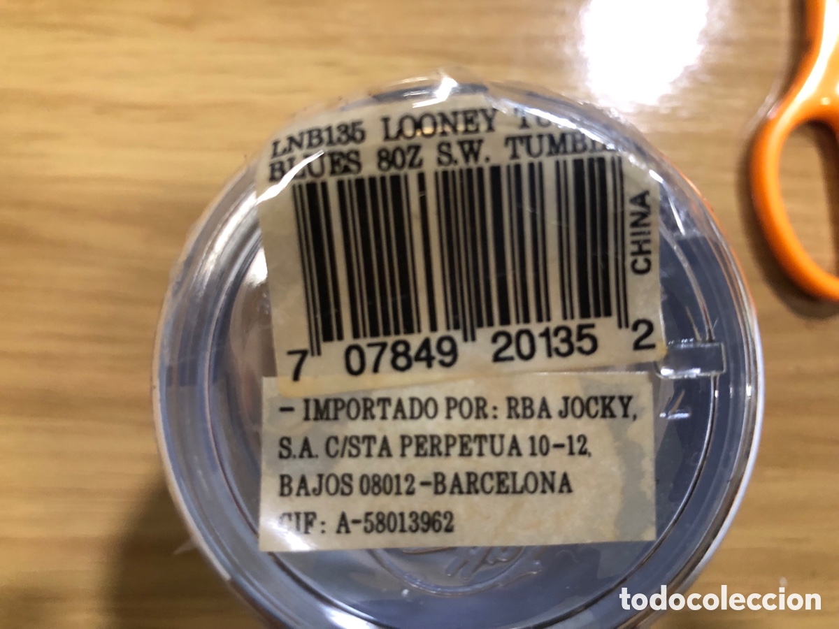 Coleccionismo: Vaso Bugs Bunny Warner Bros 1995 de metacrilato - Foto 4