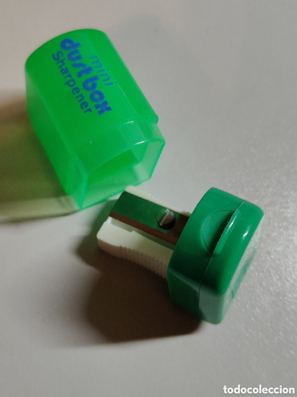 Coleccionismo: Sacapuntas - mini dust box - car228