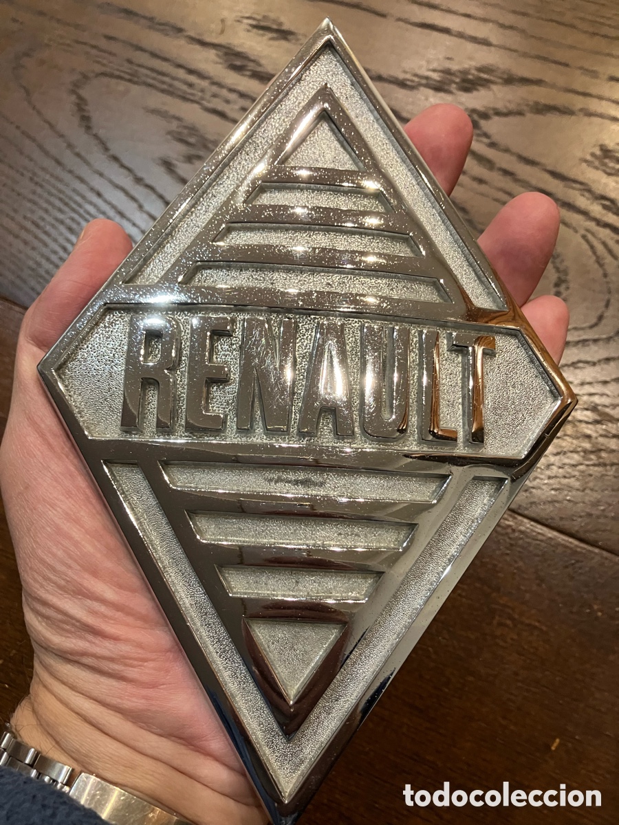 Colecionismo: Insignia muy rara de Renault