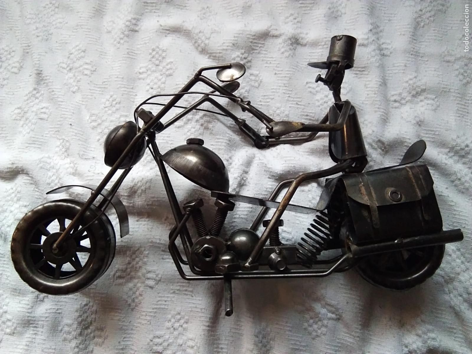 Coleccionismo: MOTOCICLETA ARTESANAL MET&Aacute;LICA