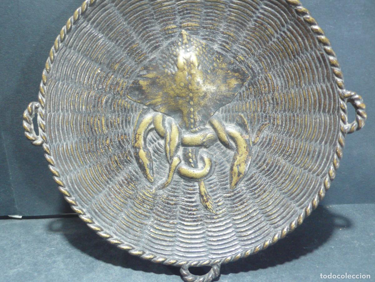 Coleccionismo: PEQUE&Ntilde;O PLATO DE BRONCE - Foto 2