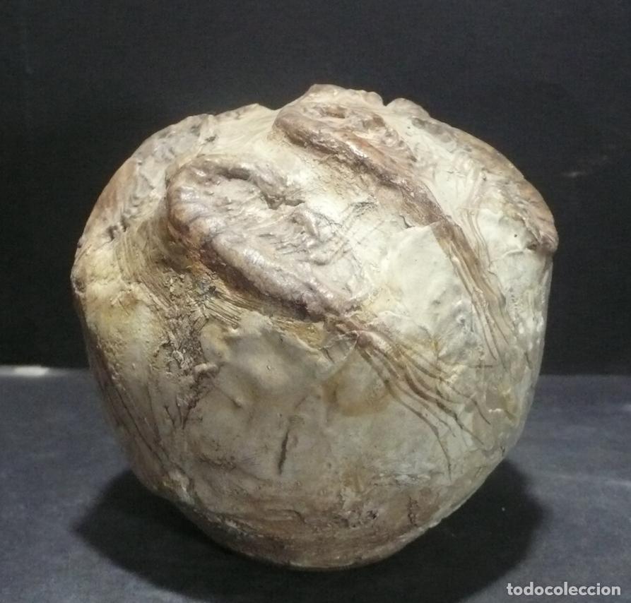 Coleccionismo: BOLA DE YESO HUECA DECORADO - Foto 1