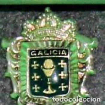 Coleccionismo: Preciosa cucharilla de caf&eacute; de alpaca. Recuerdo de la Comunidad de Galicia.