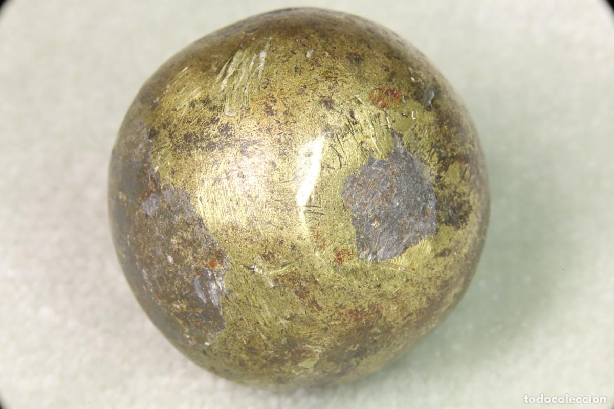 Coleccionismo: Bola canica de bronce. Miniatura. S.XIX Bronze marble ball. Miniature. 19Th Century