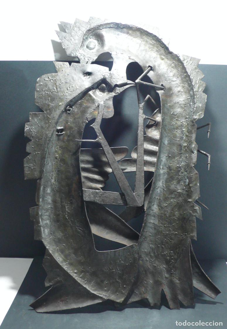 Coleccionismo: PLACA EN METAL CON DOS GALLOS - Foto 4