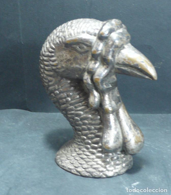 Coleccionismo: CABEZA DE PAVO DE METAL - Foto 2