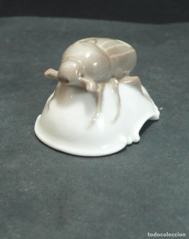 Coleccionismo: ESCARABAJO EN PORCELANA - Foto 2