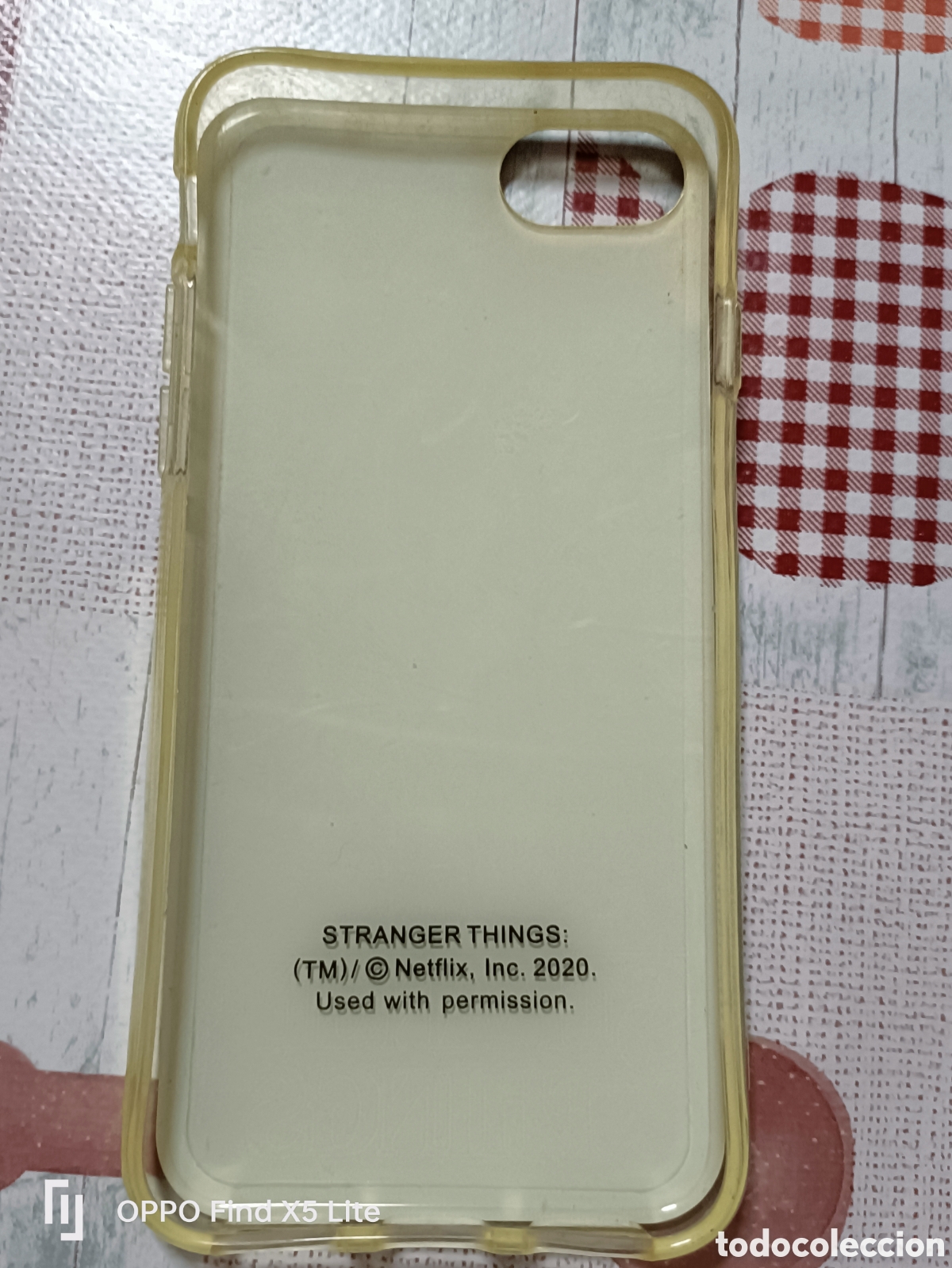 Coleccionismo: Funda M&oacute;vil Stranger Things iPhone 6 - Foto 2