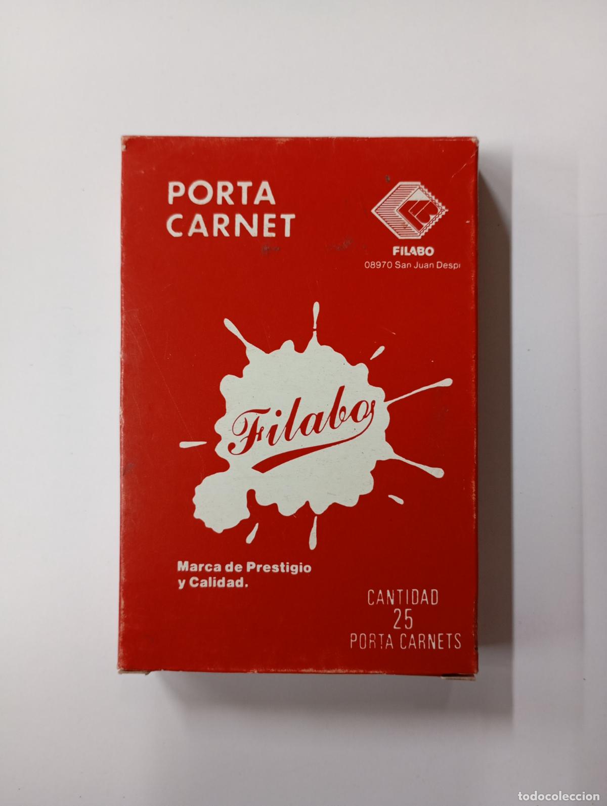 Collecting: CAJA CON 24 FUNDAS PORTA CARNETS. FILABO PORTACARNET. PN02