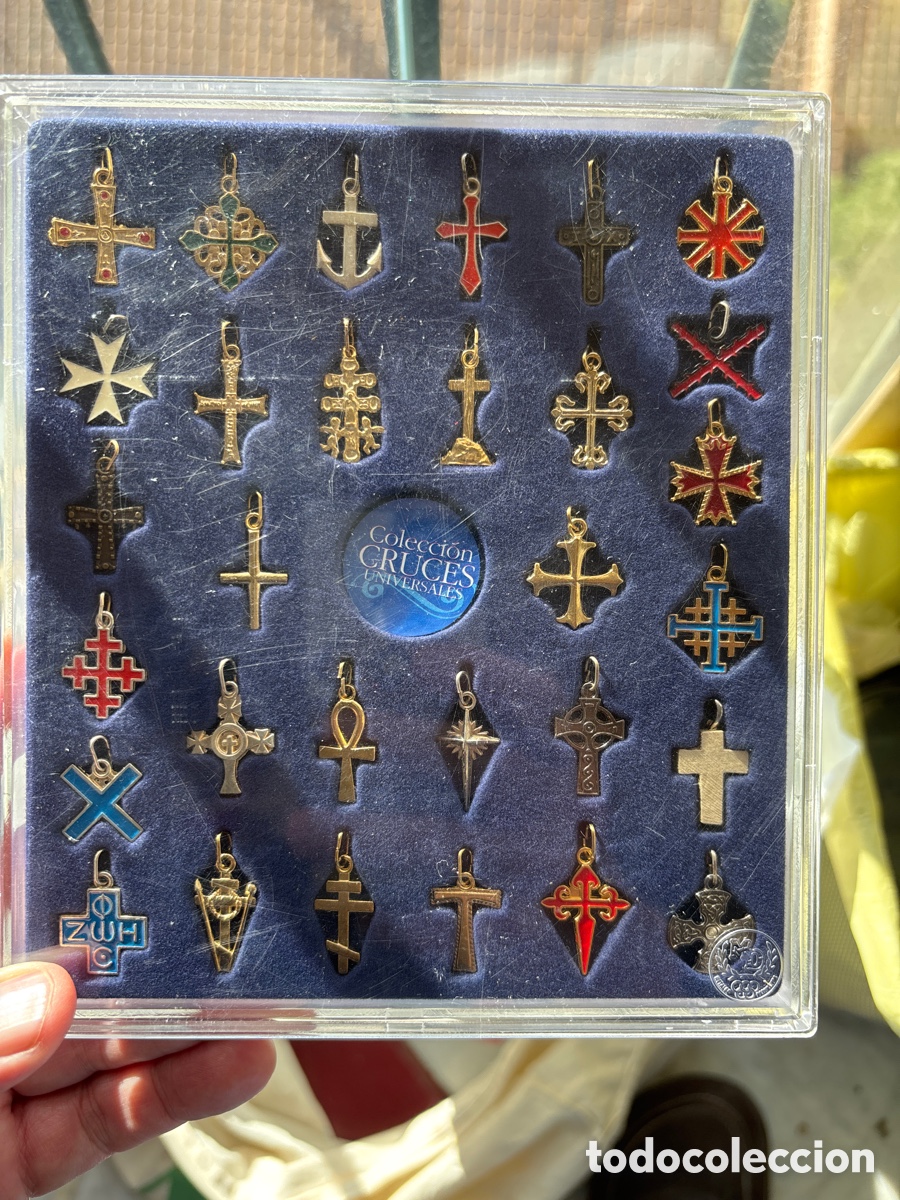 Colecci&oacute;n Cruces Universales
