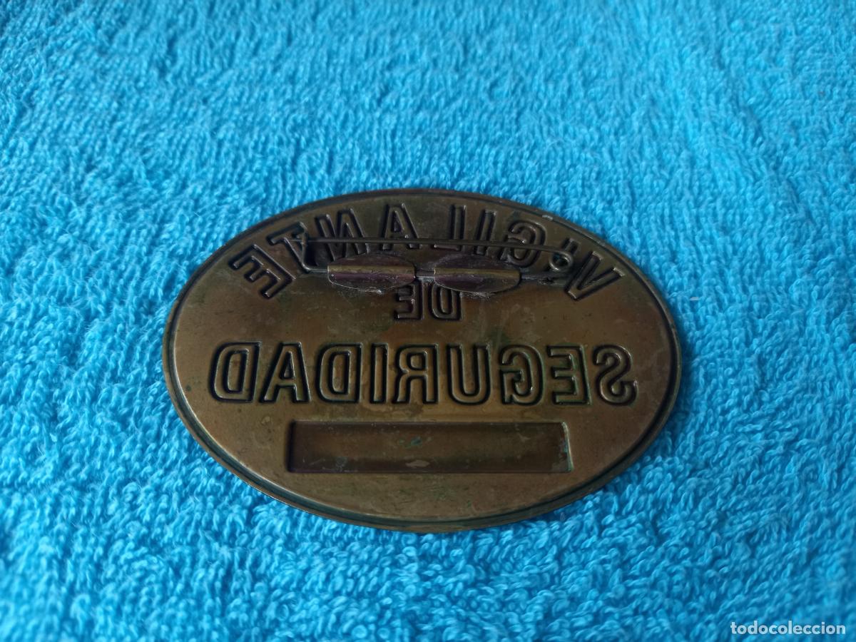 Coleccionismo: Placa vigilante de seguridad - Foto 2
