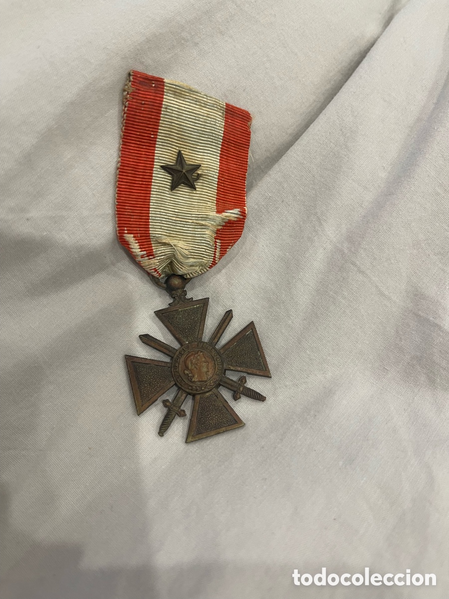 Coleccionismo: Chapa militar antigua
