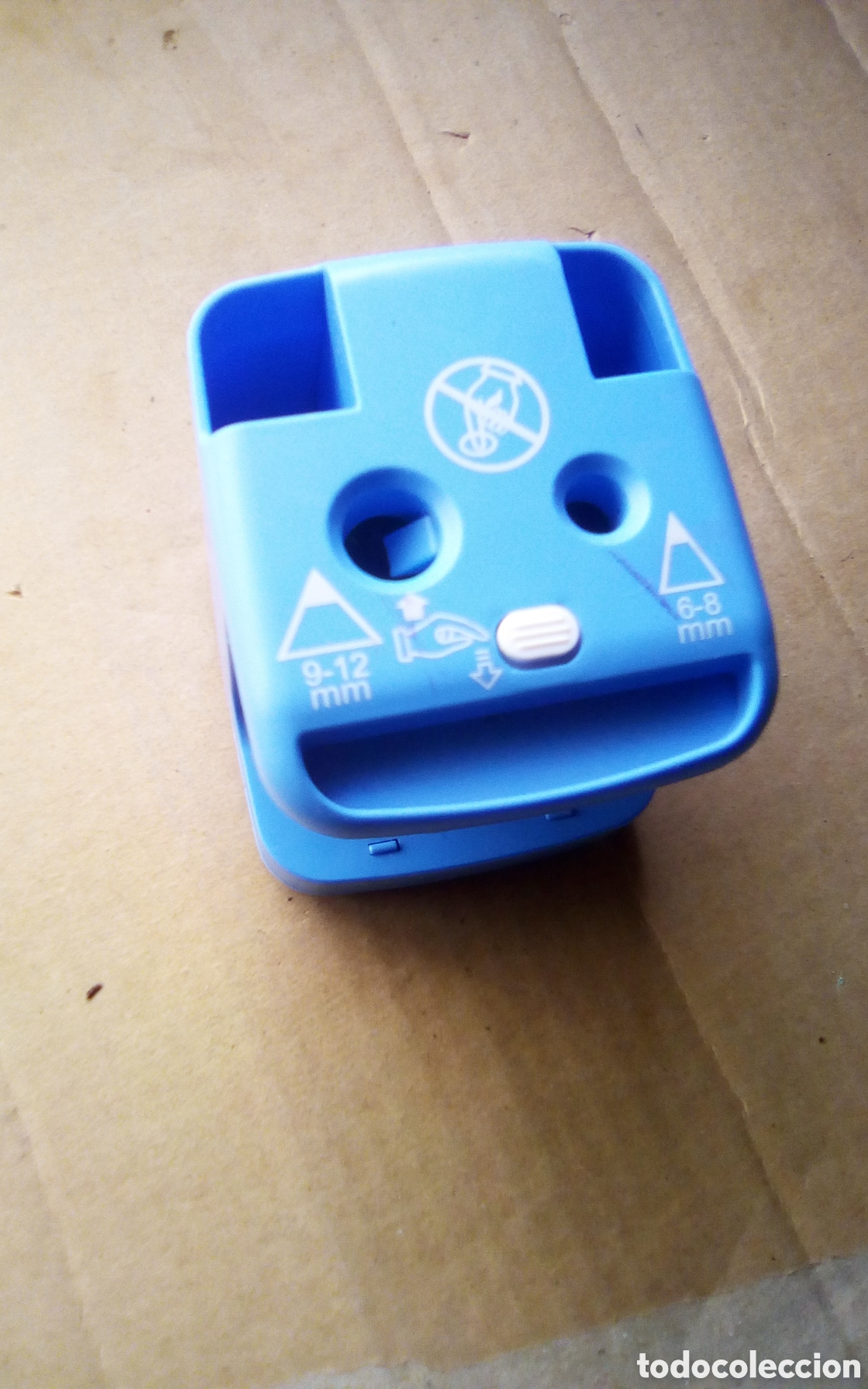 Coleccionismo: Sacapuntas doble de escritorio, a pilas (4 AA) o con adaptador de 6 V (no incluido). United Office