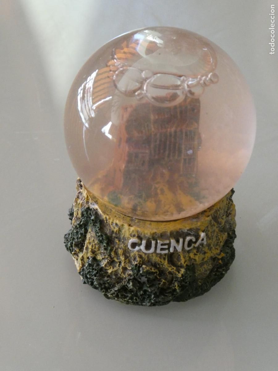 Sammeln: GLOBO BOLA DE NIEVE TURISMO RECUERDO SOUVENIR CUENCA. CASAS COLGADAS. 6CM. 90GR