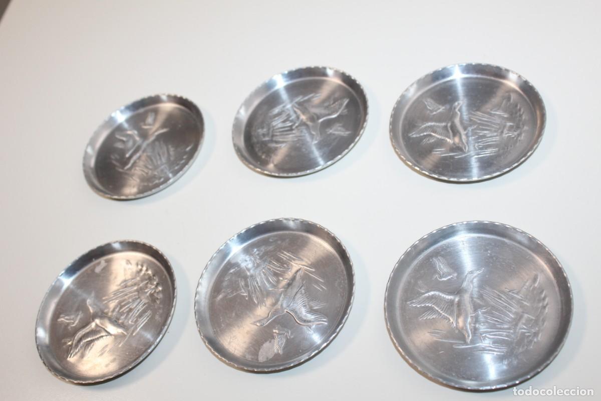 Coleccionismo: 6 PLATILLOS O POSAVASOS DE ALUMINIO - Foto 1