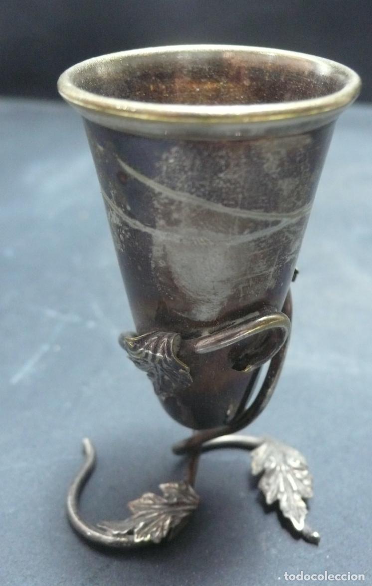 Coleccionismo: PEQUE&Ntilde;A COPA EN METAL - Foto 3