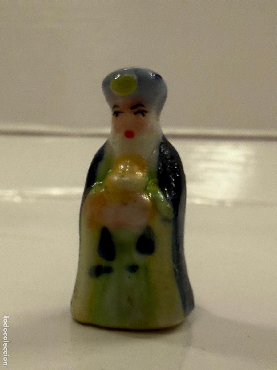 Coleccionismo: REY MAGO, figurita del ROSCON de Reyes. En porcelana o ceramica