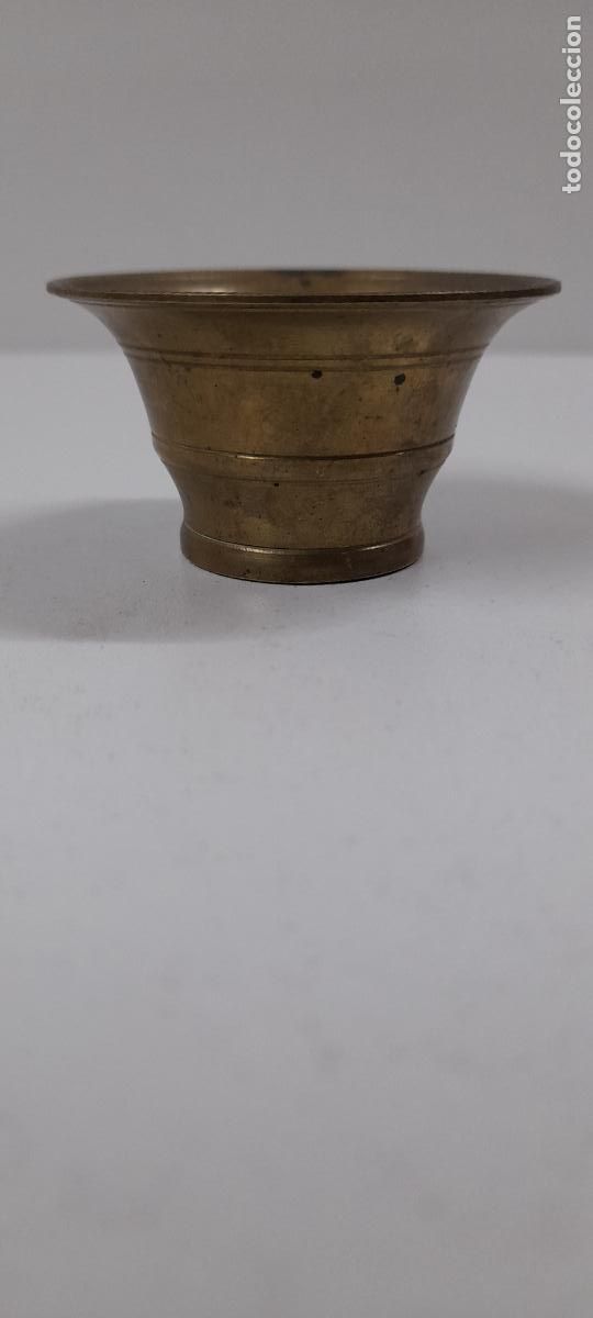 Coleccionismo: ALMIREZ - MORTERO EN MINIATURA . REALIZADO EN METAL . ALTURA 3 CM