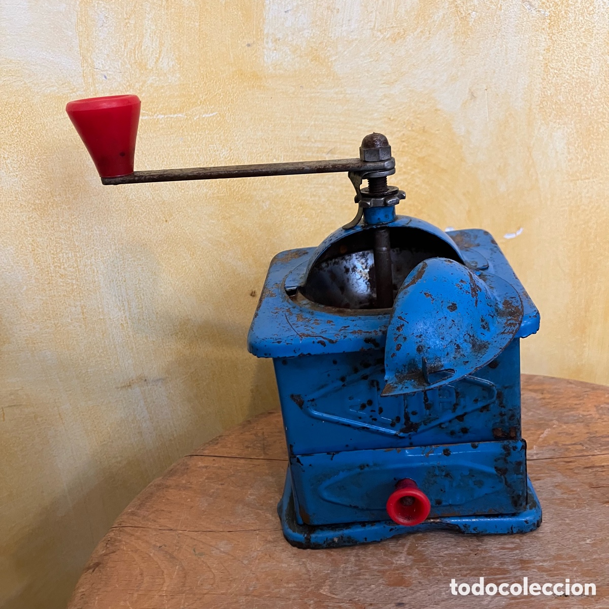 Coleccionismo: Molinillo de caf&eacute; marca Elma en azul - Foto 3
