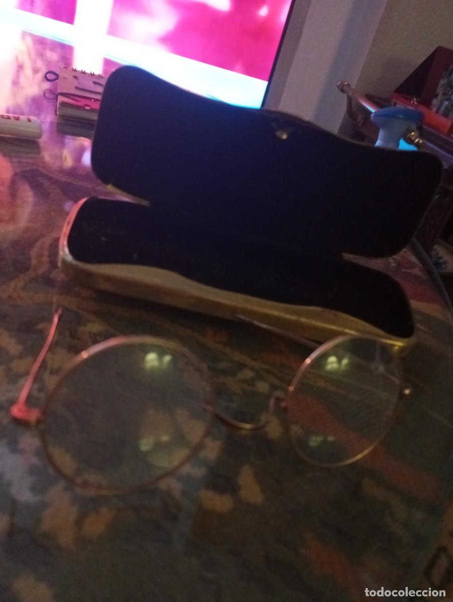 Coleccionismo: Gafas antiguas y su estuche. - Foto 1