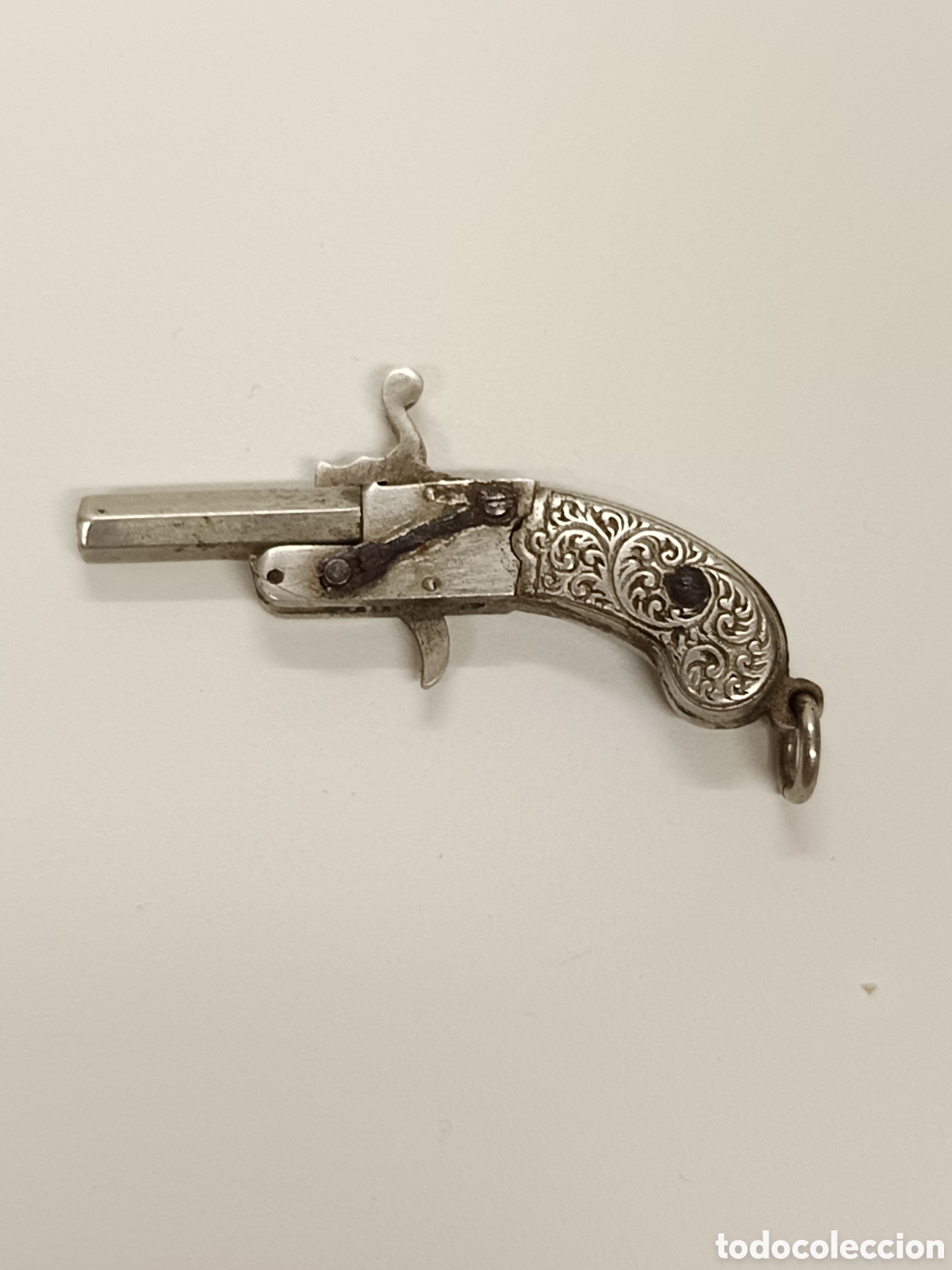 Coleccionismo: Peque&ntilde;a pistola tipo Berloque - Foto 1