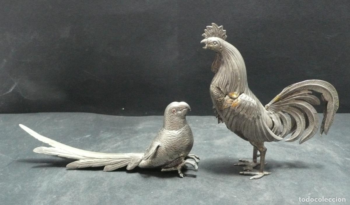 Coleccionismo: DOS PEQUE&Ntilde;OS ANIMALES METAL - Foto 1